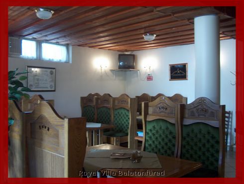 Royal Pub Balatonfred 015.JPG